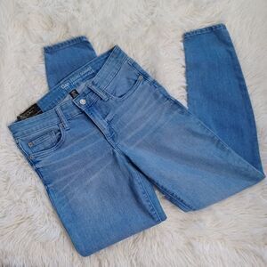 Gap Legging Skimmer Jeans , NWT